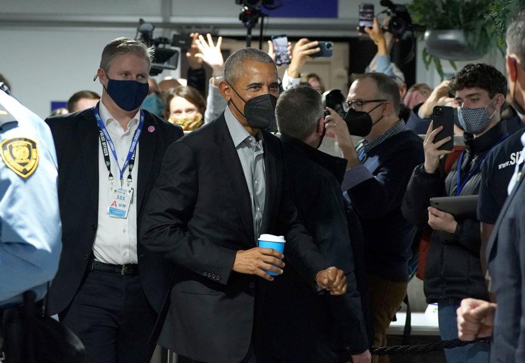 Barack Obama arrives at COP26